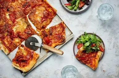 Plaatpizza