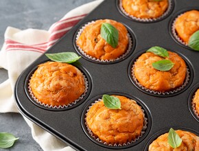 Pizza muffins