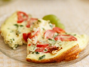 omelet caprese