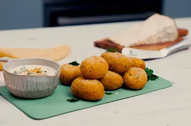 Kabeljauwkroketten met gorgonzolasaus
