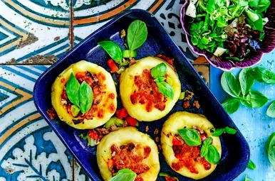 Pureeballen met gehakt, groenten en mozzarella