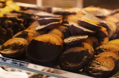 Miljuschka eet naranja con chocolat in Valencia.
