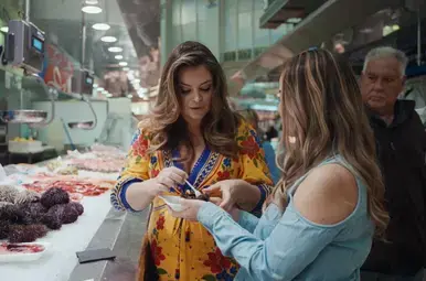 Miljuschka bezoekt de vismarkt in Valencia.