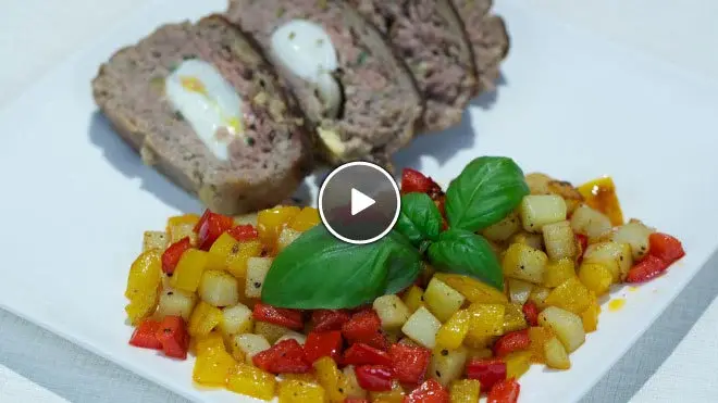 Polpettone alla sarda (gevuld gehakt) & patate e peperoni fritti (gebakken aardappels met paprika)