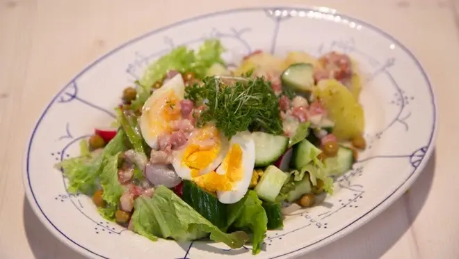 Hollandse salade met karnemelksaus