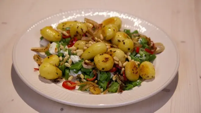 Snijbonen met feta en pittige krieltjes
