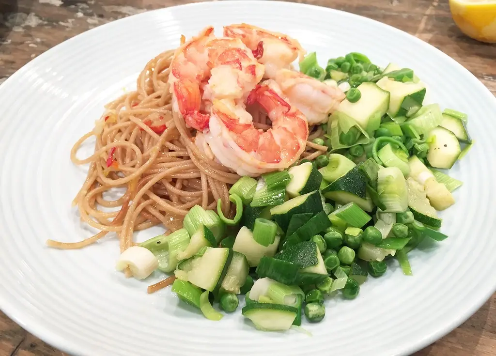 Pittige citroen-knoflookspaghetti met gamba’s