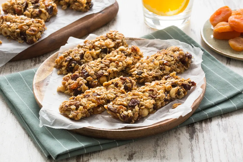 Crunchy mueslirepen met kokos en hazelnoten