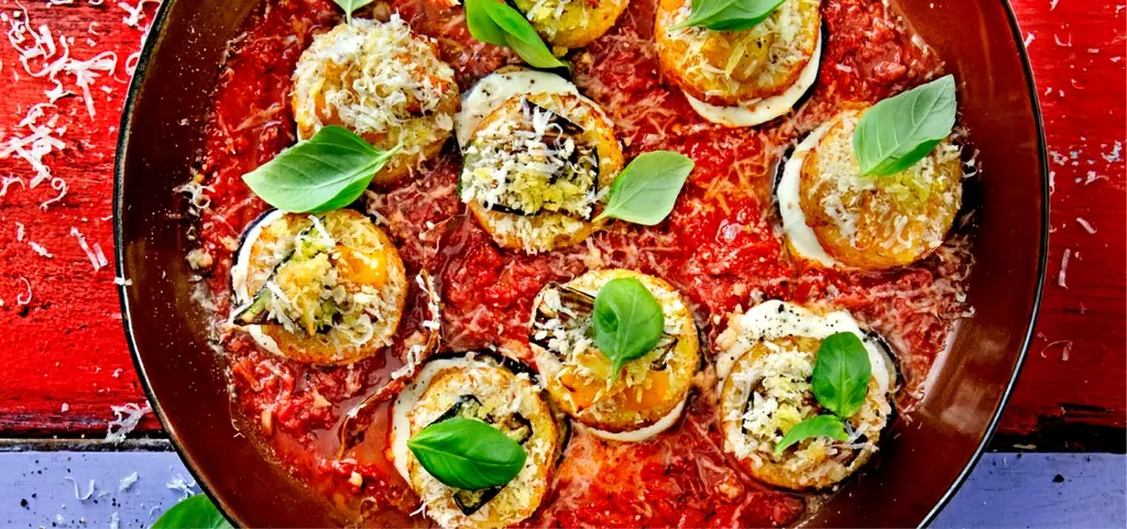 Torentjes van gegrilde groenten en rösti rondjes