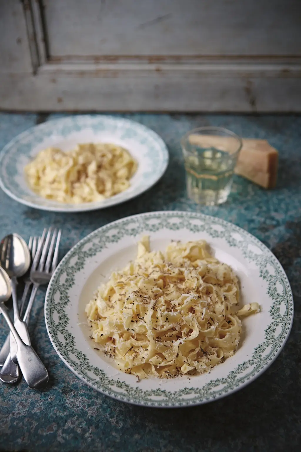Goldie Hawn’s fettuccine alfredo