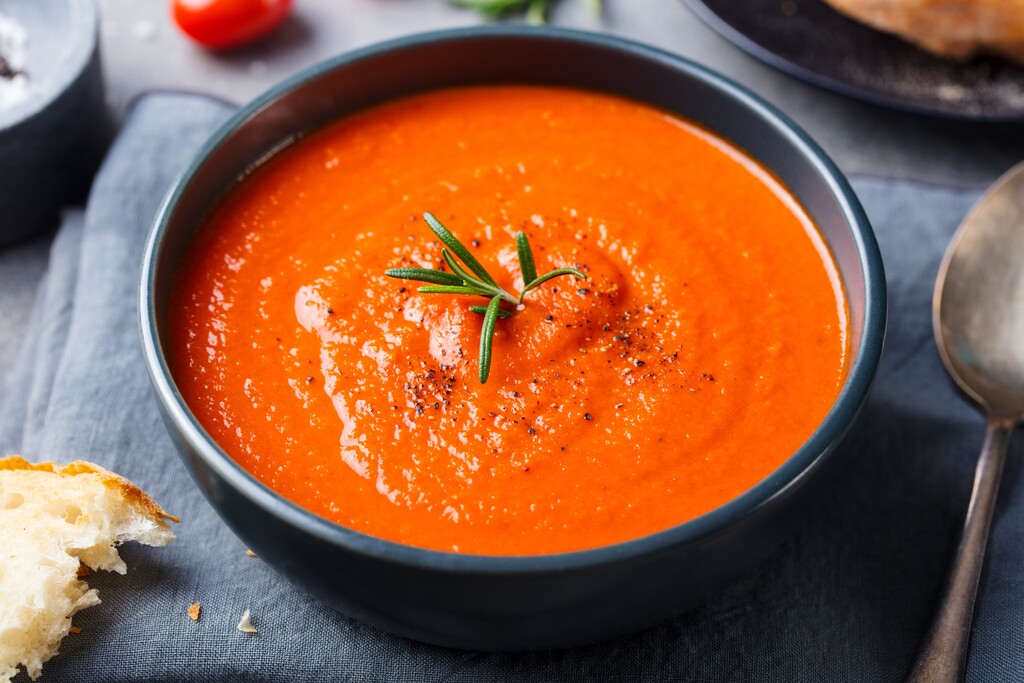 Tomatensoep recepten: 5x variaties op deze klassieker! - 24Kitchen