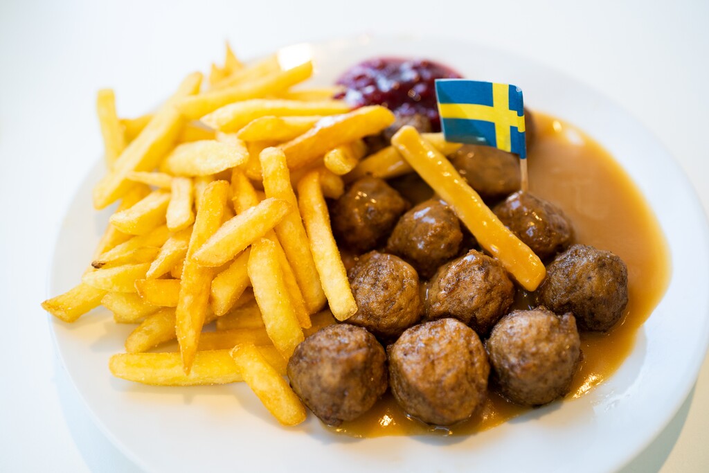 IKEA deelt het recept voor bekende Zweedse balletjes met saus - 24Kitchen
