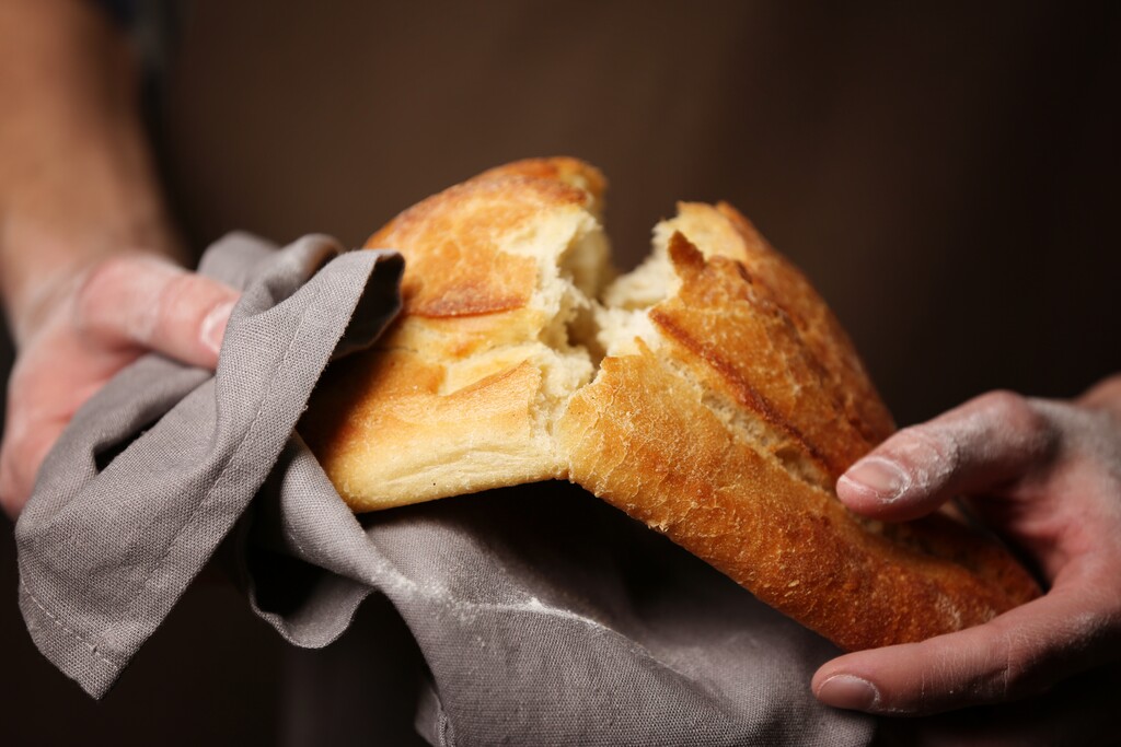 kom Misverstand Opvoeding Brood bakken zonder oven met maar 2 ingrediënten - 24Kitchen