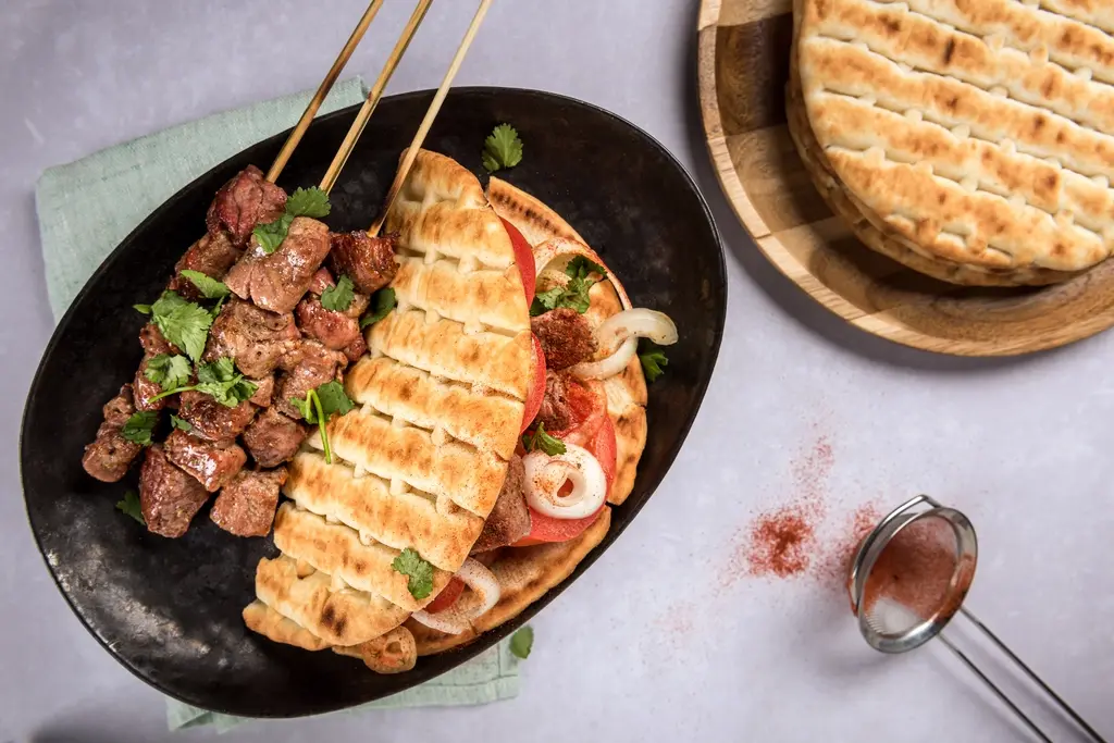 Pita souvlaki