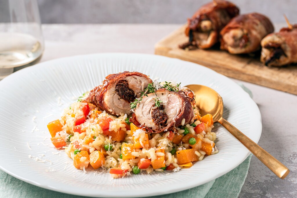 Risotto cu legume și pulpe de pui umplute la Air Fryer