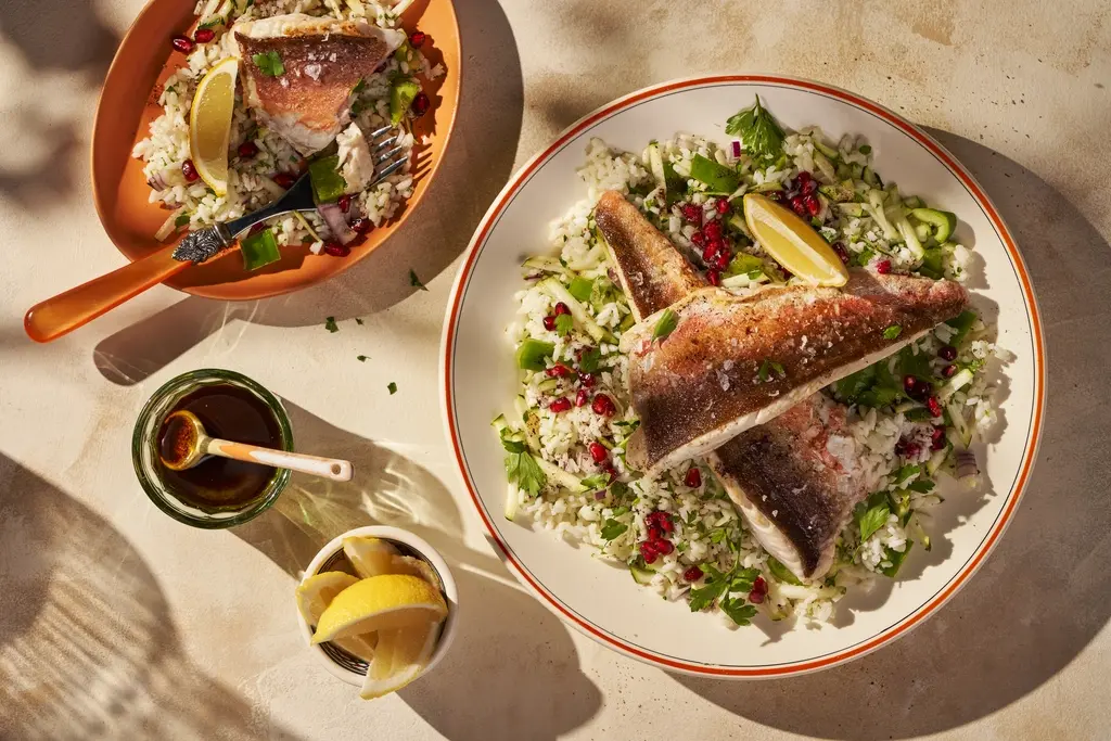 Rode poon met rijstsalade