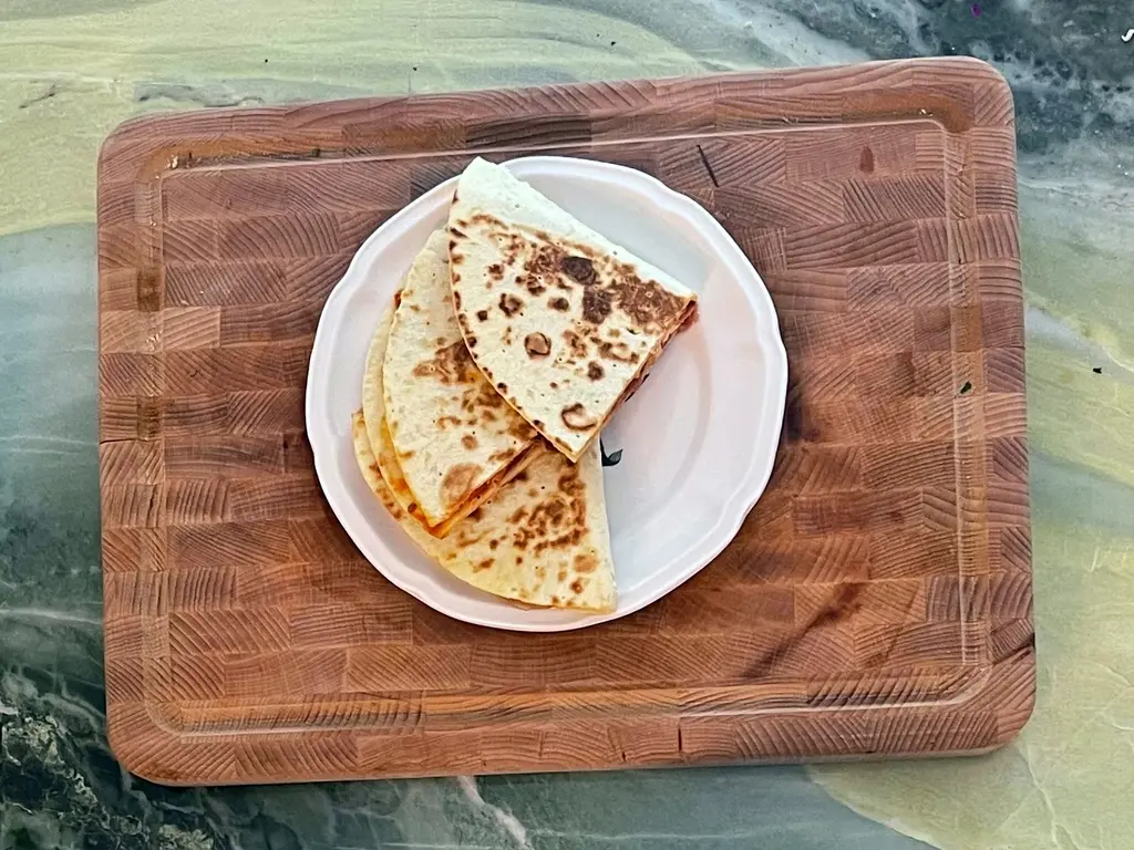 Piadina met mozzarella en parmaham